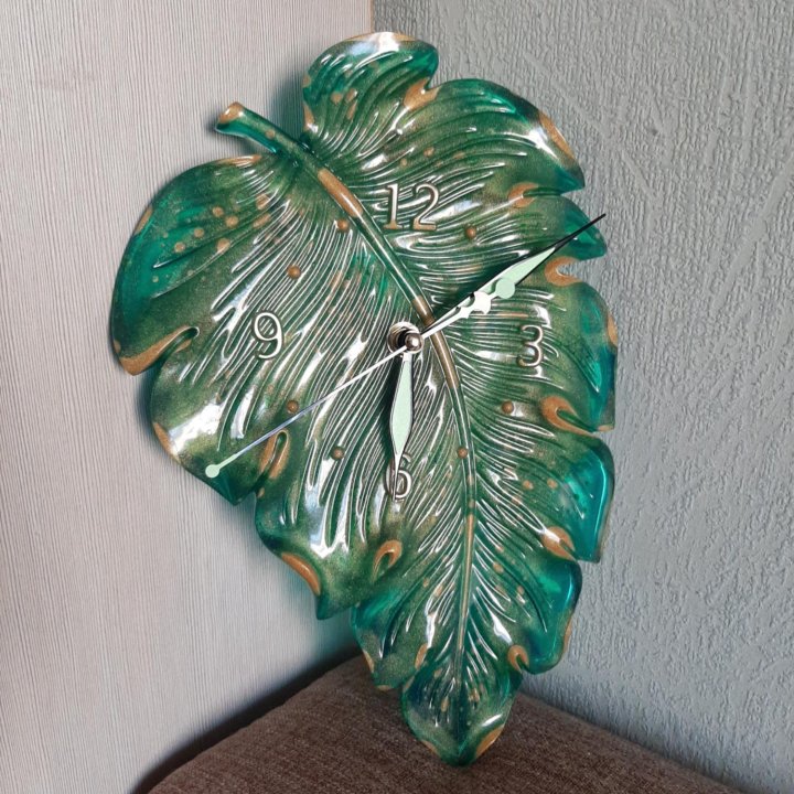 Настенные часы