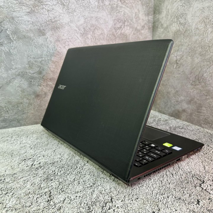 Ноутбук acer на Core i5-6200U/ 940MX/ FULL HD