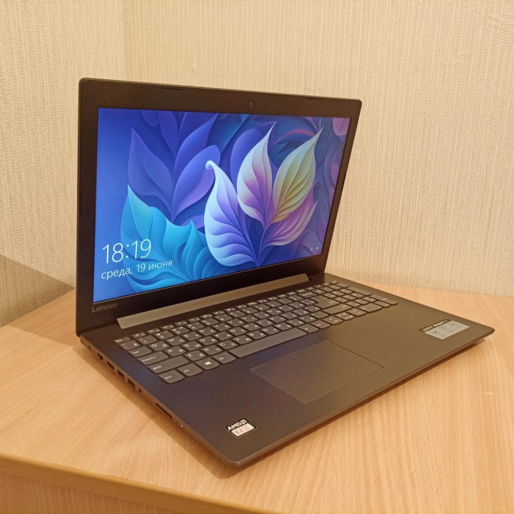 Lenovo 15.6 FHD/2018/E2-9000/4Gb/128Gb SSD/R2 512M