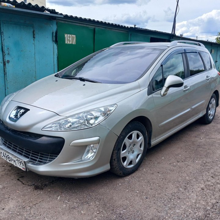 Peugeot 308, 2008