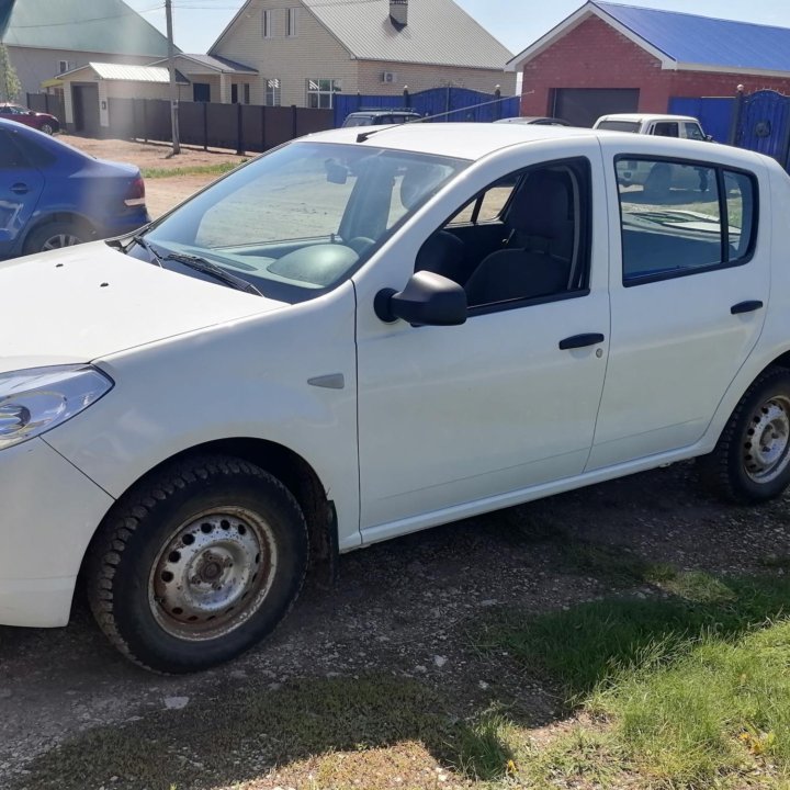 Renault Sandero, 2014