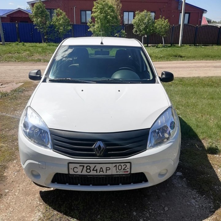 Renault Sandero, 2014