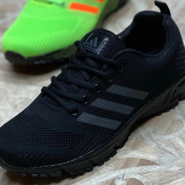 Кроссовки Adidas новые чёрные летние