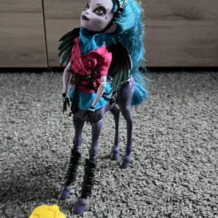 Кукла Монстр Хай