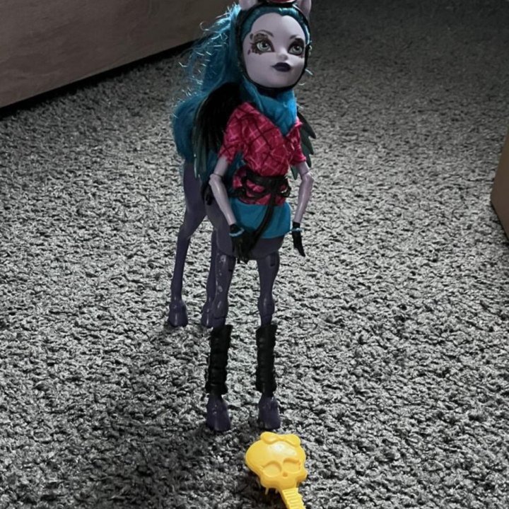 Кукла Монстр Хай