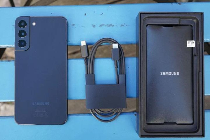 Samsung Galaxy S22+, 8/256 ГБ