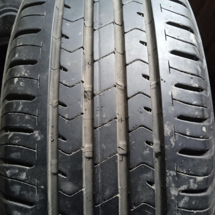 Bridgestone 215/60R16 (Япония)