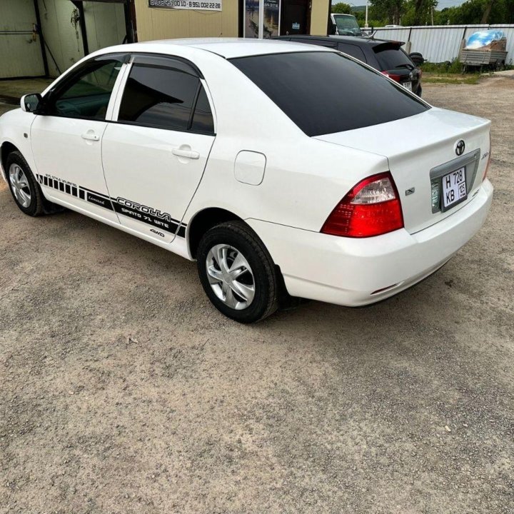 Toyota Corolla, 2005