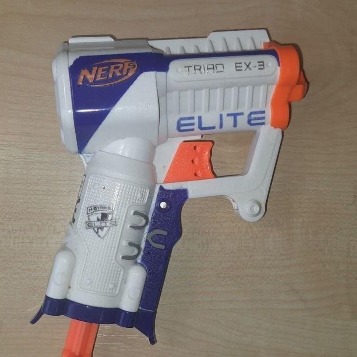 Пистолет nerf