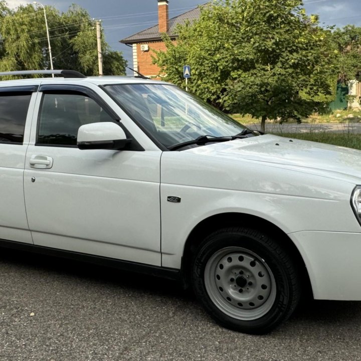 ВАЗ (Lada) Priora, 2014