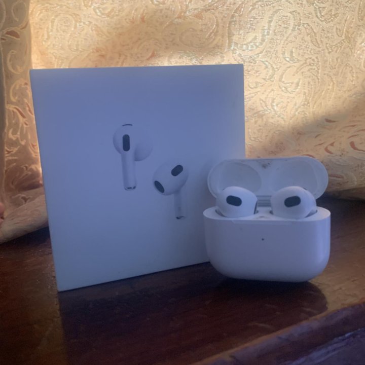 Apple AirPods3