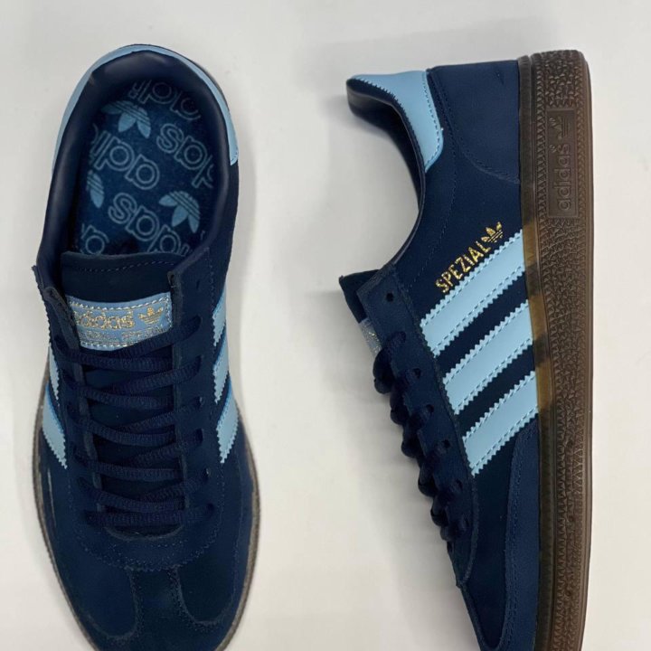 Кроссовки Adidas spezial