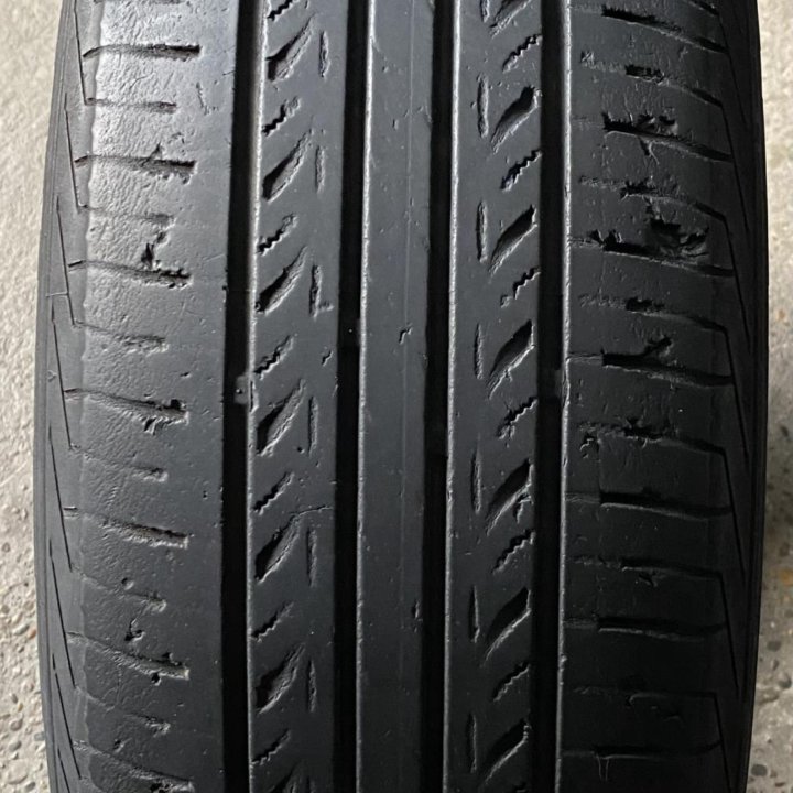 Nexen Roadian 581 235/60 R18☀️