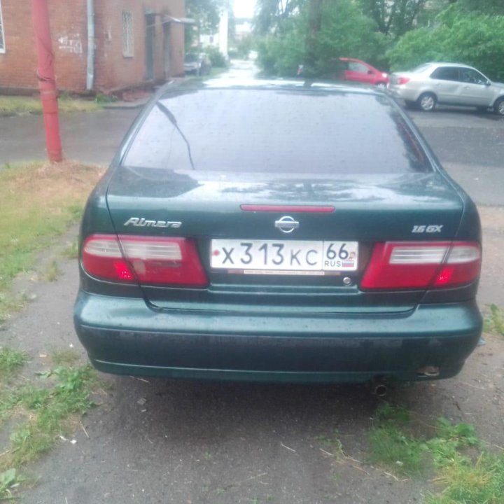 Nissan Almera, 1998