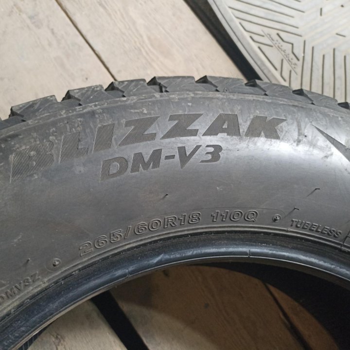 Bridgestone Blizzak DM-V3 265/60 R18 япония