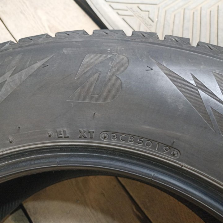 Bridgestone Blizzak DM-V3 265/60 R18 япония