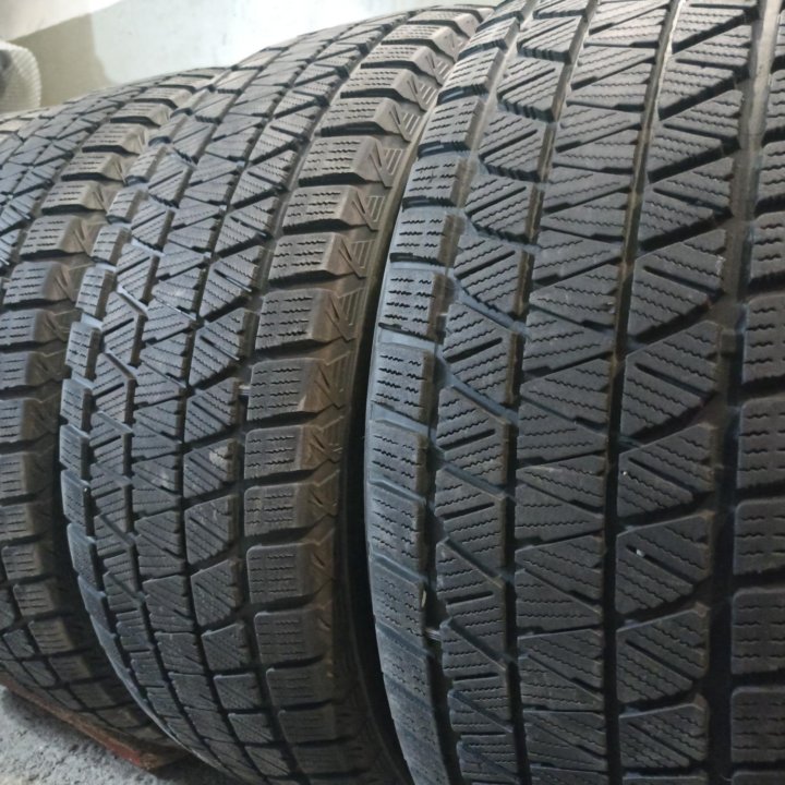 Bridgestone Blizzak DM-V3 265/60 R18 япония