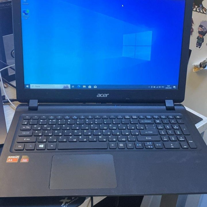 ACER ES1-523, 4-x яд AMD A4 7210/1000gb hdd/4gb ОЗ