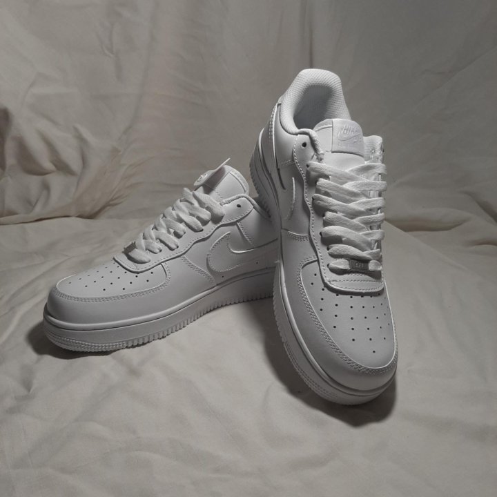 Кроссовки Nike AIR Force 1