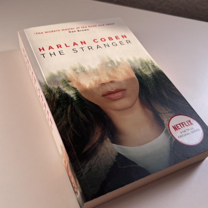 Книга “The Stranger” Harlan Coben