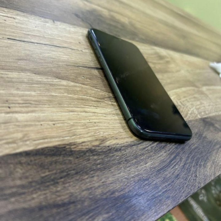 Продам или обменяю Iphone 11