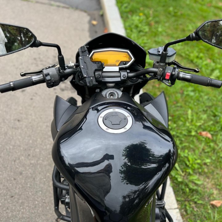 Kawasaki z1000