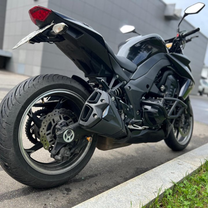 Kawasaki z1000