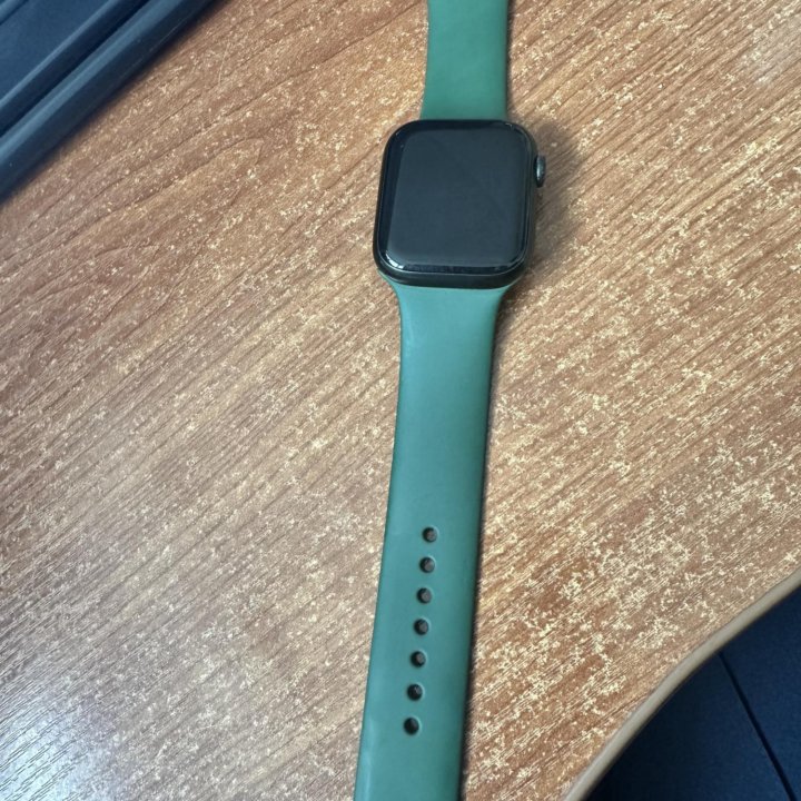 Apple Watch 7 44 mm