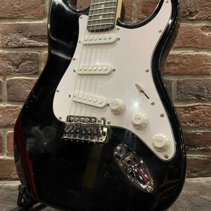 Электрогитара для Начинающих Stratocaster