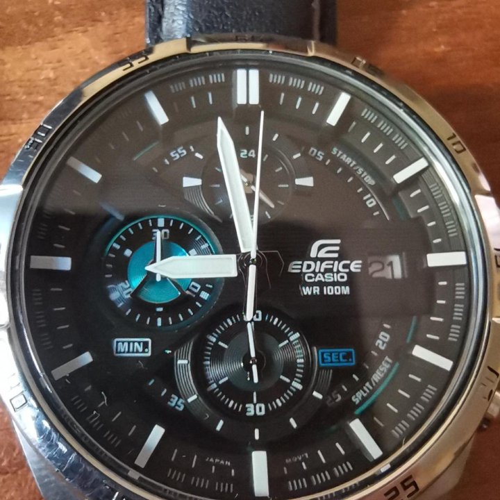 Часы Casio Edifice EFR-556