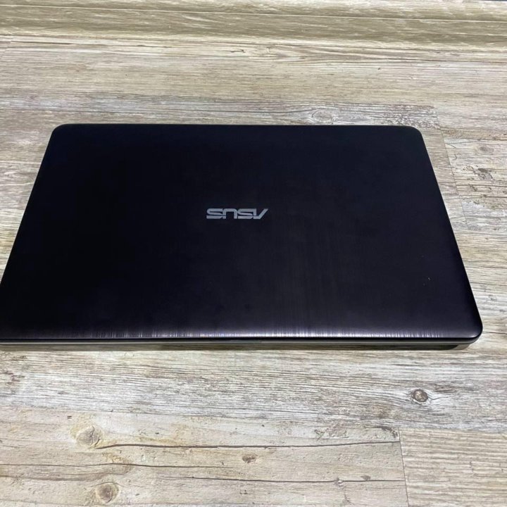 Ноутбук Asus Core i3, ОЗУ 4гб, SSD, видео 2гб