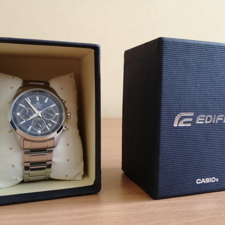 Часы Casio EFR 527 D.