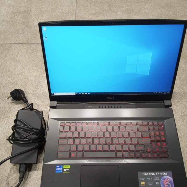 Ноутбук MSI Katana 17 B12UCR-820