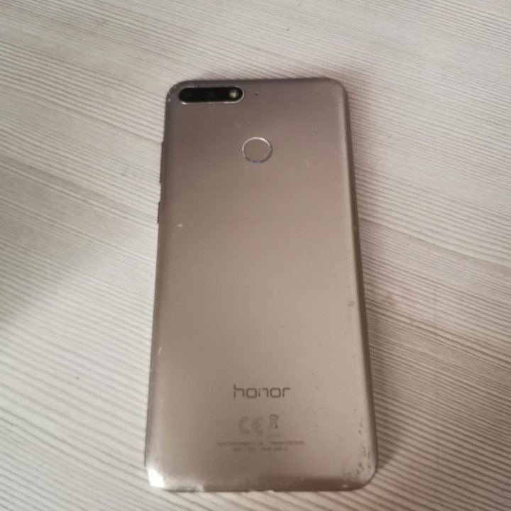 Honor 7c