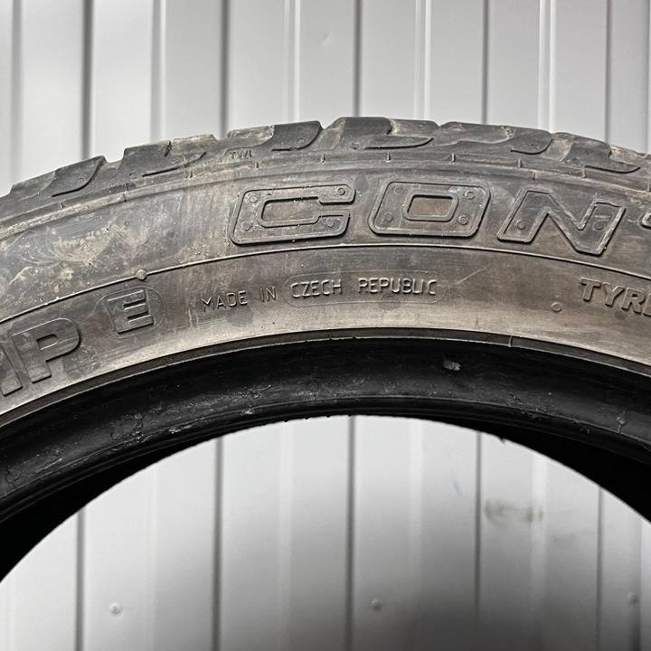 Continental 275/40 R20 crosscontact