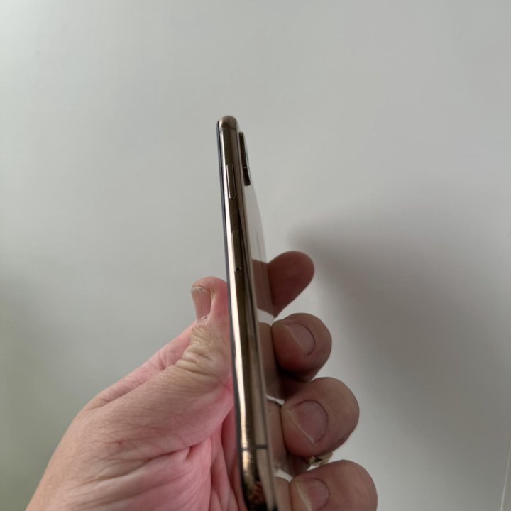 Продам iPhone Xs 256Gb Gold