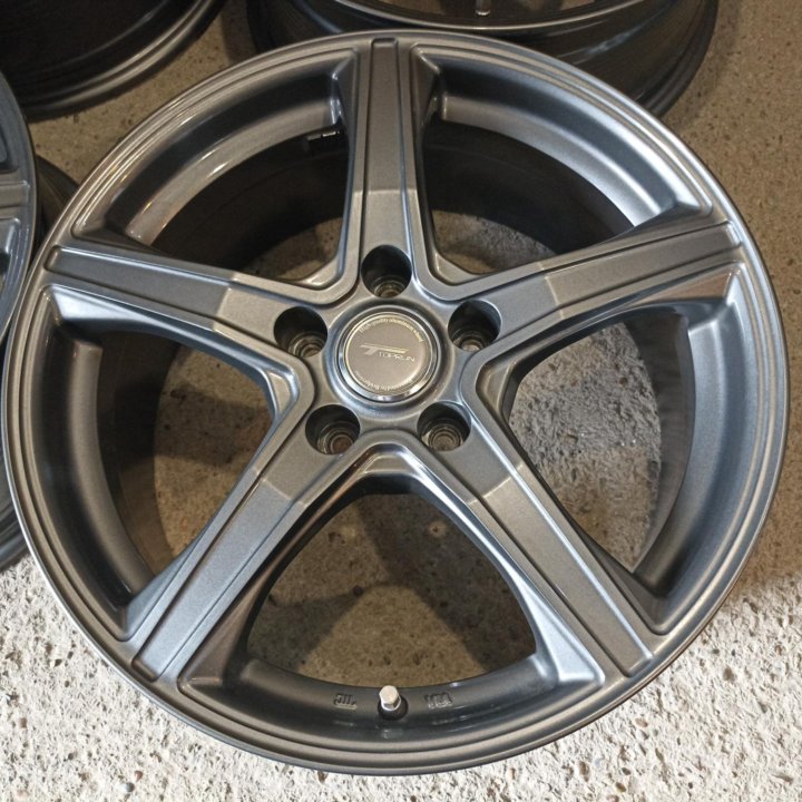 Bridgestone TopRun R17 5x114.3