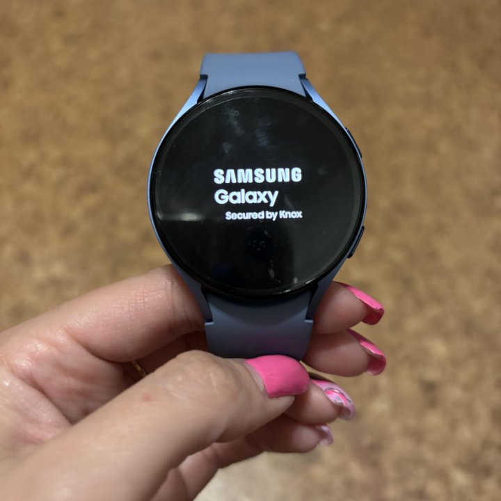 Умные часы Samsung Galaxy Watch5 44 мм