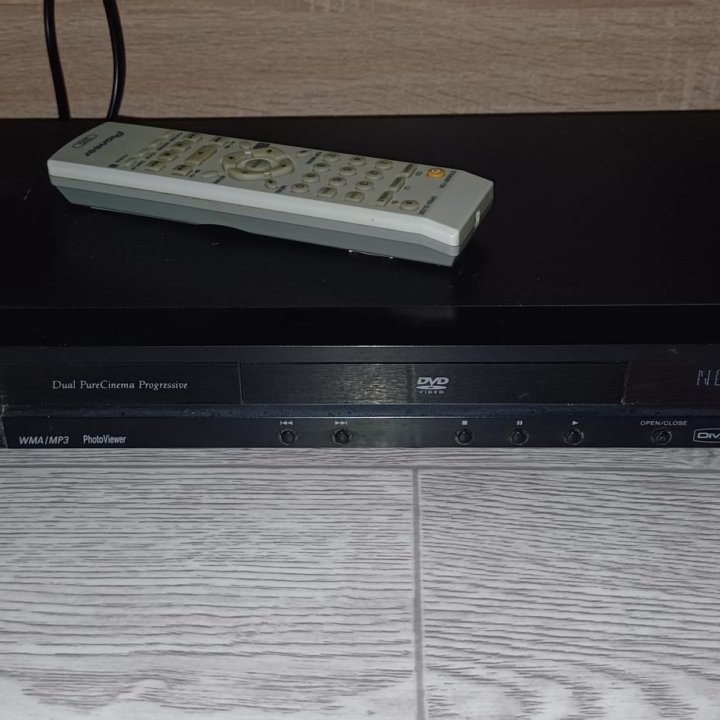 DVD плеер Pioneer DV-300