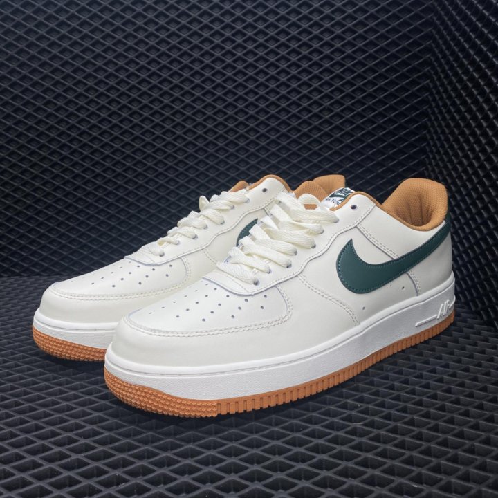 Кроссовки Nike Air Force One