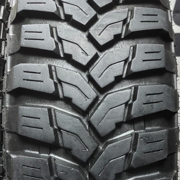 205/80R16 C 110/108 Q 8 pr Maxxis Trepador M8060