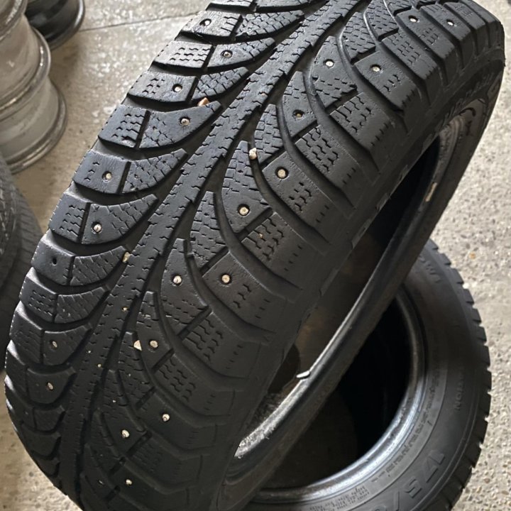 GT Radial Champiro ice PRO 175/65 R14❄️