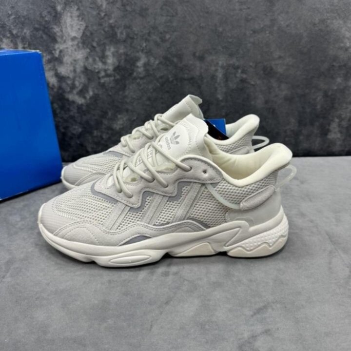 Кроссовки Adidas Ozweego