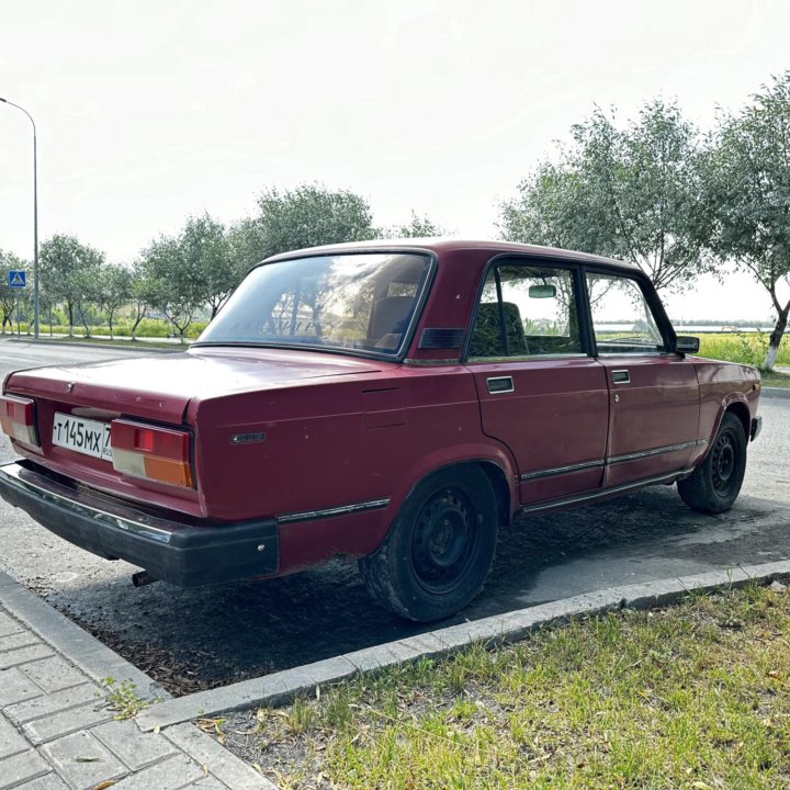 ВАЗ (Lada) 2107, 2000