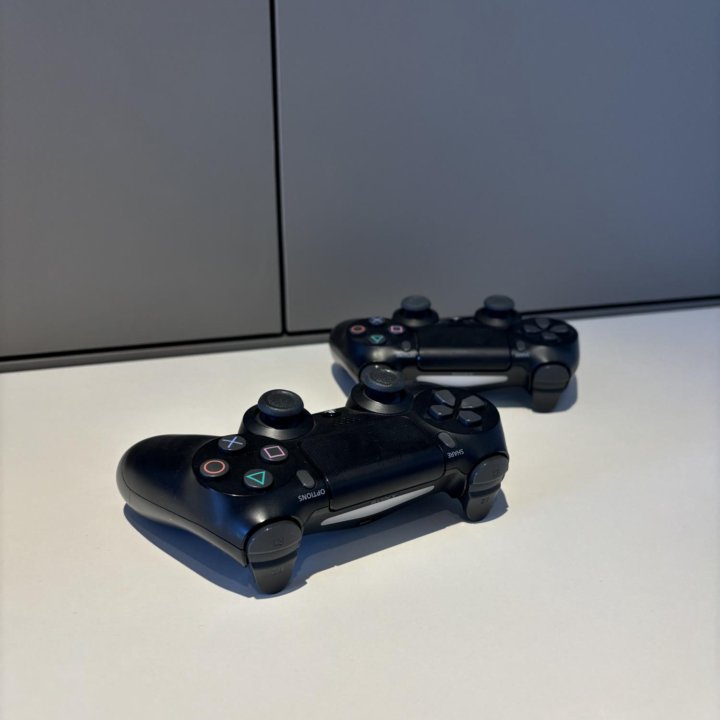 Ps4,vr шлем.продам по отдельности