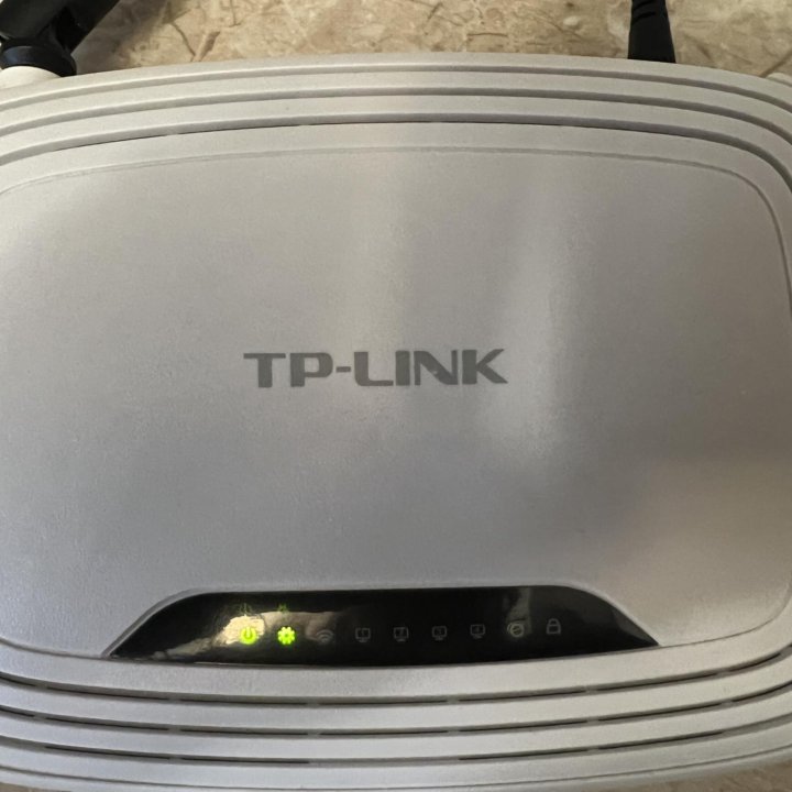 Роутер TP-LINK TL-WR740N