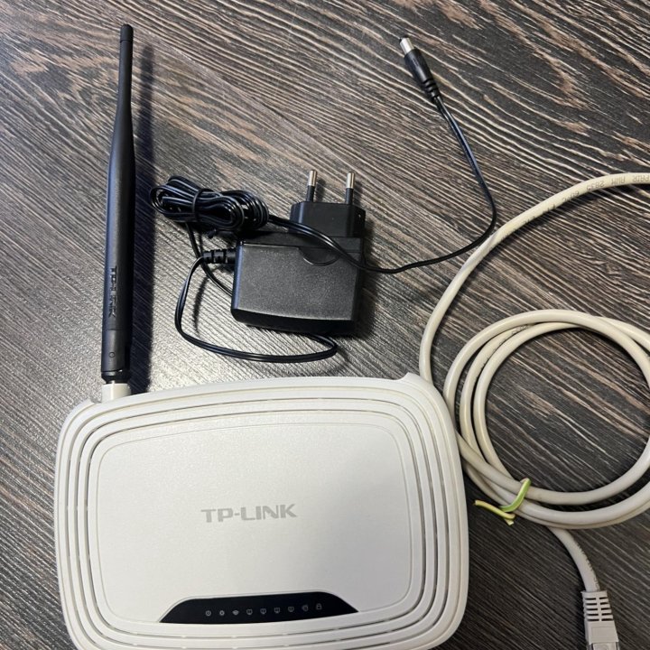 Роутер TP-LINK TL-WR740N