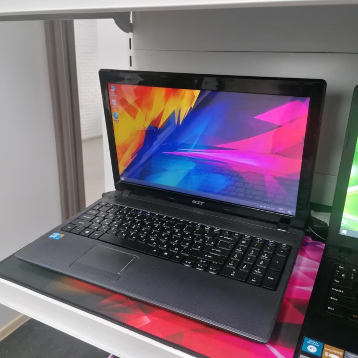 Ноутбук Acer Aspire 5733 (1164 Н2)