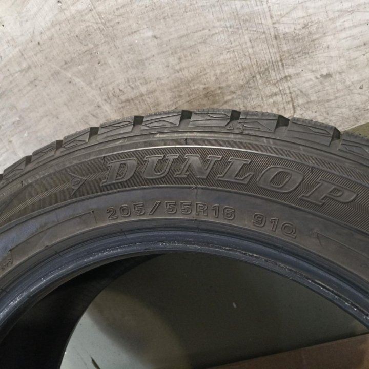 Японские шины Dunlop WinterMaxx WM01 205/55 R16