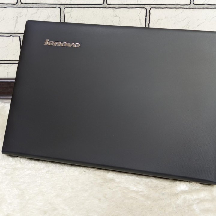 Lenovo / i3-4010U / GT720M /8GB /SSD+HDD /алюминий